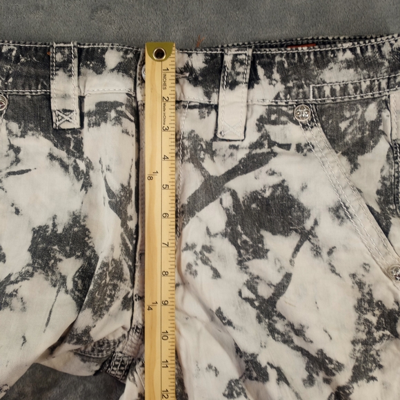 ROCK REVIVAL Algodon Straight Shorts  Mens Size 34 Gray & White  Acid Wash - Picture 14 of 14